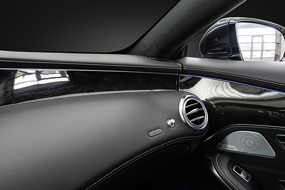Mercedes-Benz S400 25 of 30