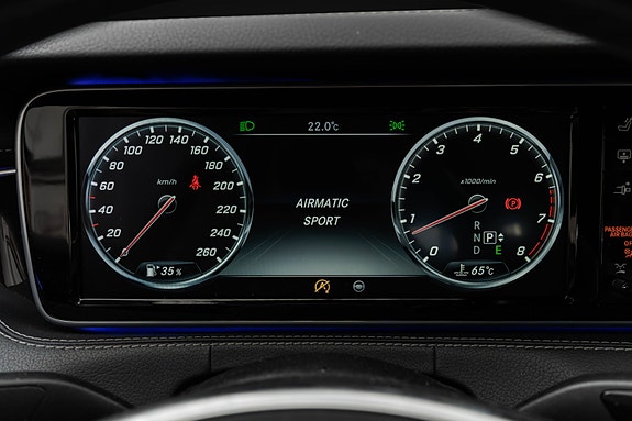 Mercedes-Benz S400 18 of 30