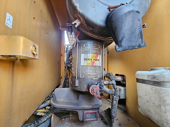 Sany SY210C 5 of 5