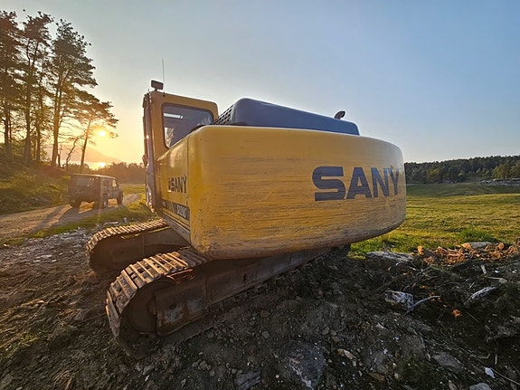 Sany SY210C 3 of 5