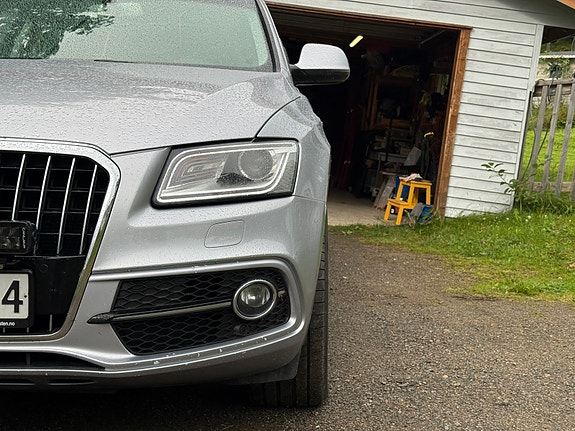 Audi Q5 4 of 5