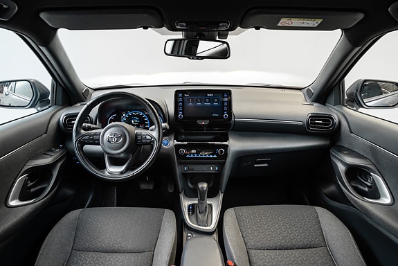 Toyota Yaris Cross 19 of 28