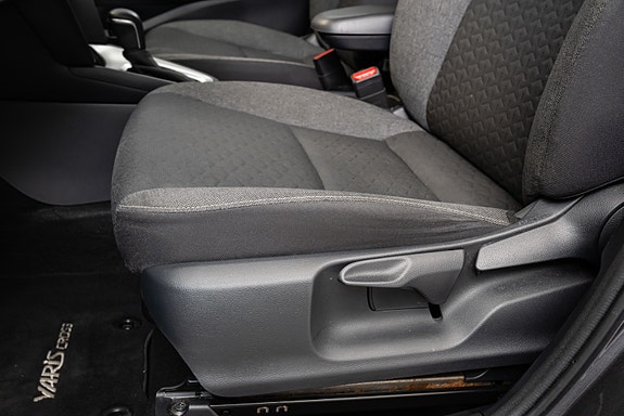Toyota Yaris Cross 17 of 28