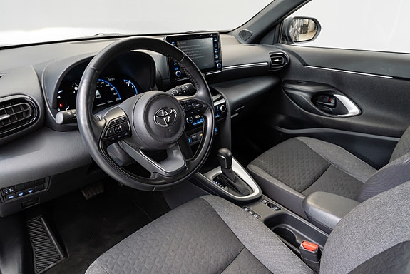 Toyota Yaris Cross 13 of 28