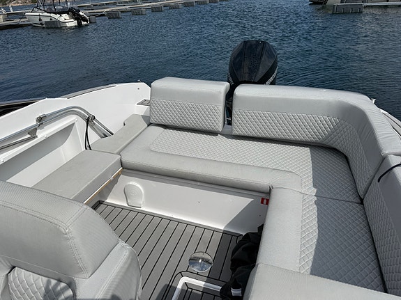 Flipper 700 DC m/Mercury 225 V6 - Veldig fin og sporty båt 3 of 5