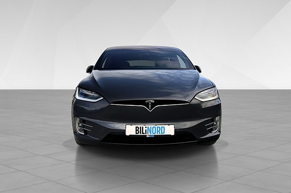 Tesla Model X 2 of 20