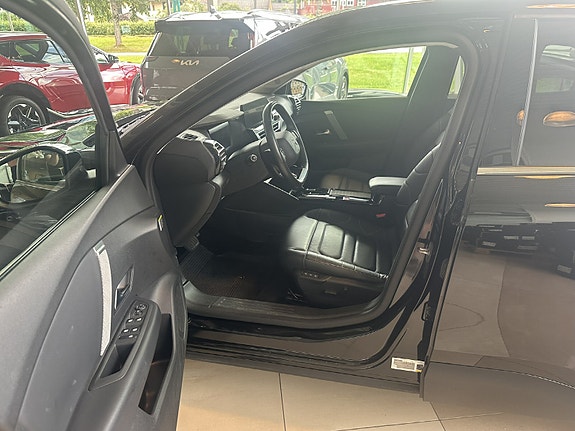 Citroen E-C4 21 of 30