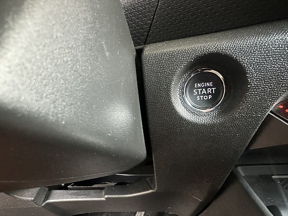 Citroen E-C4 28 of 30