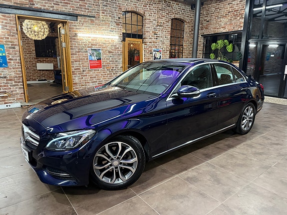Mercedes-Benz C180 7 of 30