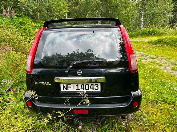 Nissan X-Trail 5 of 5