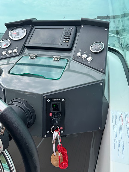Oceanmaster 630 WA  m/ tilhenger 8 of 18