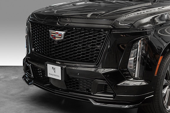 Cadillac Escalade 4 of 5