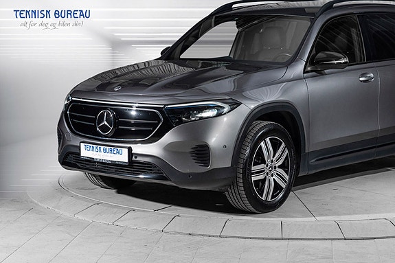Mercedes-Benz EQB300 2 of 30