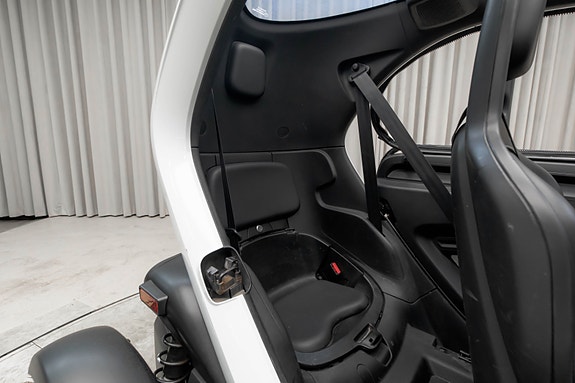 Renault Twizy 15 of 25