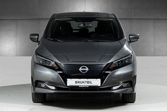 Nissan Leaf 5 of 30