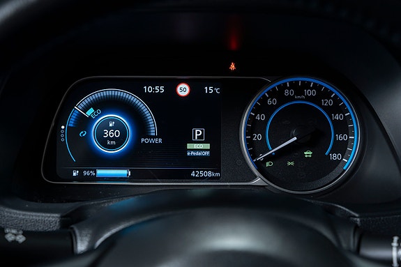 Nissan Leaf 20 of 30