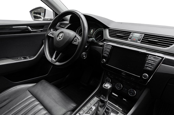 Skoda Superb 27 of 27