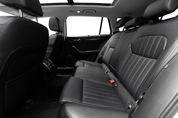 Skoda Superb 23 of 27