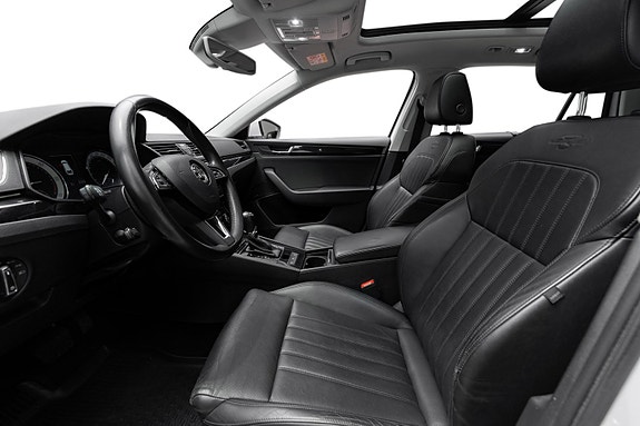 Skoda Superb 9 of 27