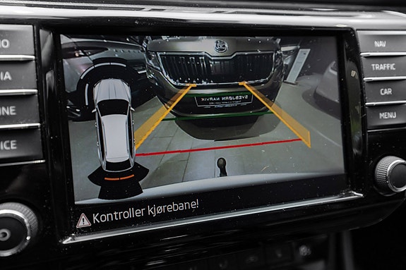 Skoda Superb 19 of 27