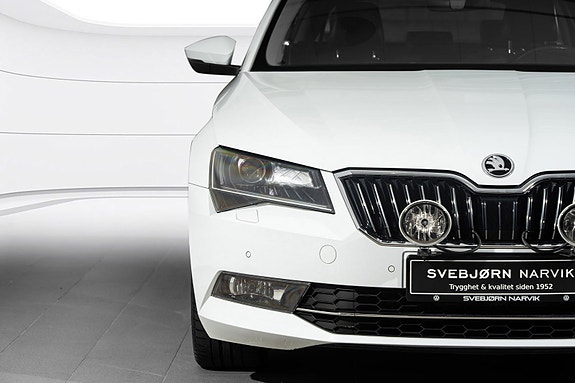Skoda Superb 5 of 27