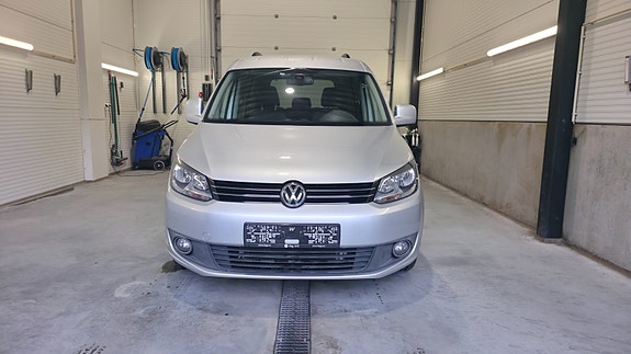 Volkswagen Caddy 2 of 5