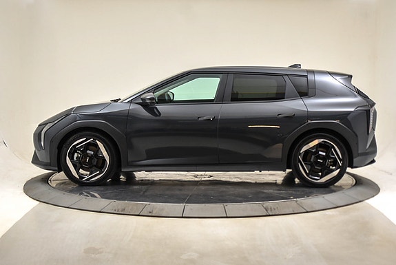 Kia EV4 5 of 5