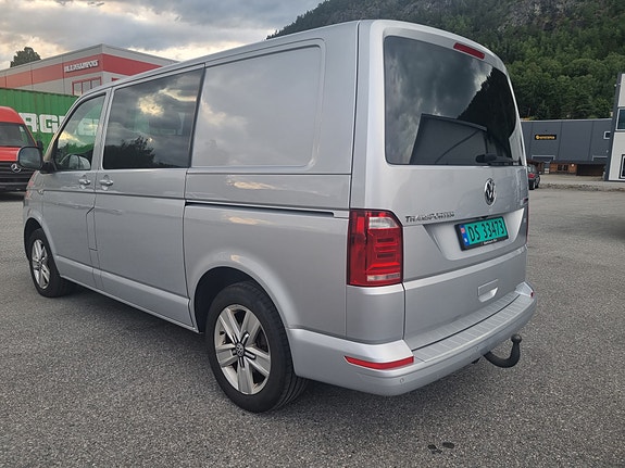 Volkswagen Transporter 5 of 25