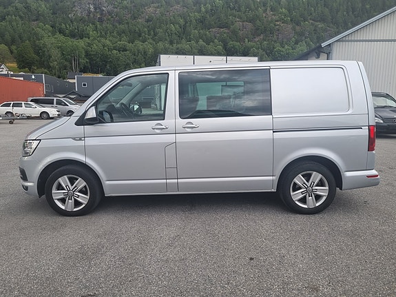 Volkswagen Transporter 4 of 25