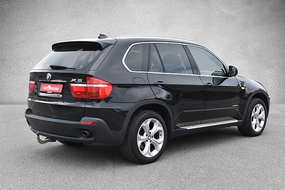 BMW X5 4 of 5
