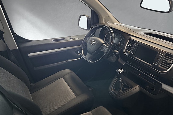 Toyota Proace Verso 9 of 30
