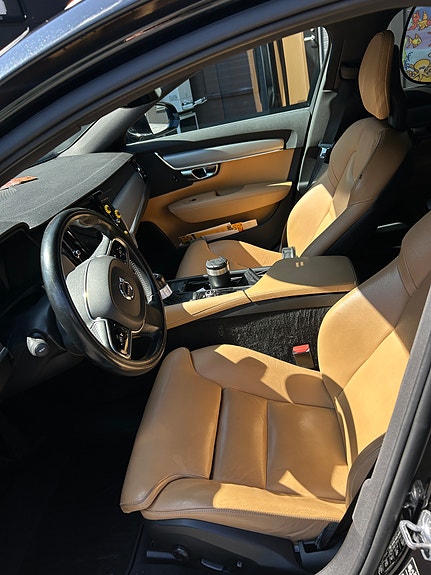 Volvo V90 8 of 9