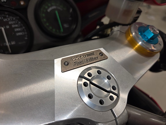 Ducati 998 11 of 27