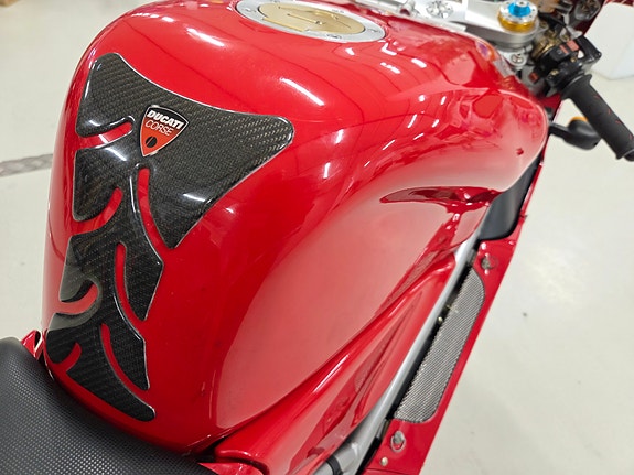 Ducati 998 18 of 27