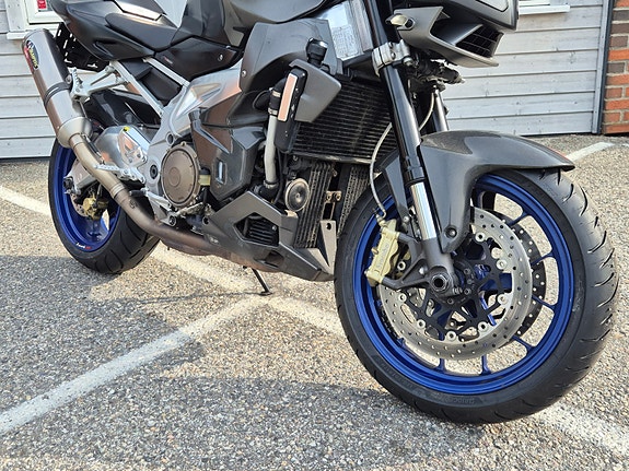Aprilia Tuono 1000 R ** STOR SERVICE UTFØRT INKL. NYE DEKK ** 12 of 26