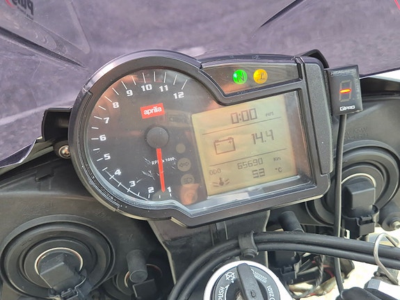 Aprilia Tuono 1000 R ** STOR SERVICE UTFØRT INKL. NYE DEKK ** 26 of 26