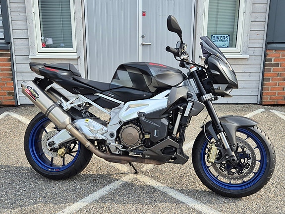Aprilia Tuono 1000 R ** STOR SERVICE UTFØRT INKL. NYE DEKK ** 2 of 26