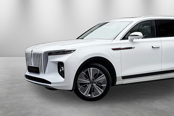 Hongqi E-HS9 2 of 30