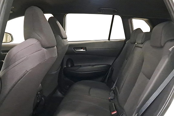 Toyota Corolla Cross 17 of 29