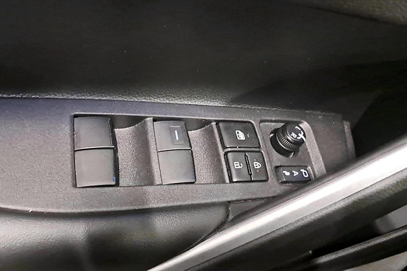 Toyota Corolla Cross 26 of 29