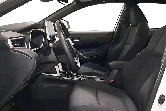 Toyota Corolla Cross 11 of 29