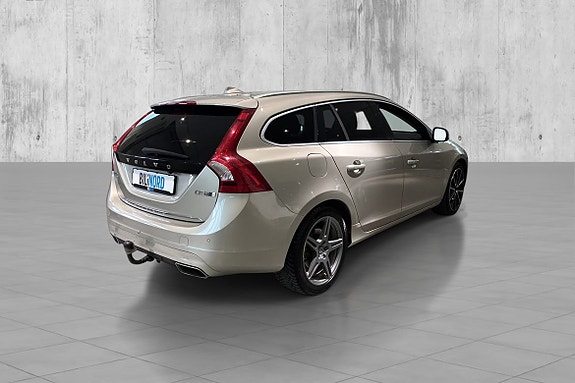 Volvo V60 5 of 5