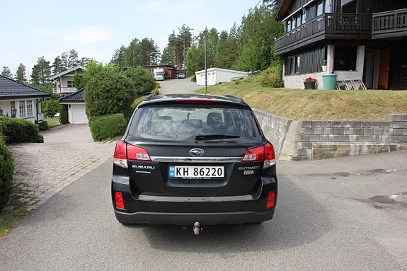 Subaru Outback 5 of 5