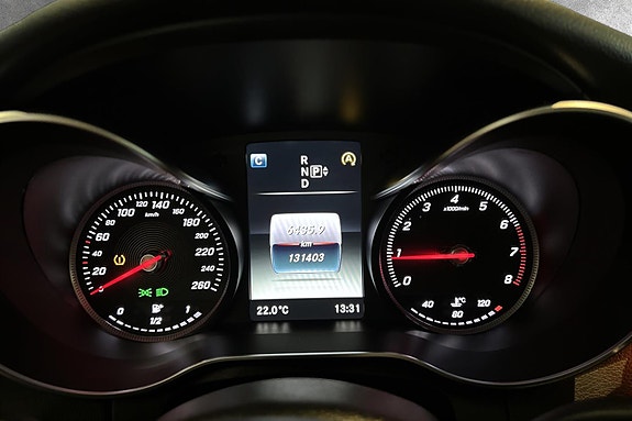 Mercedes-Benz C180 13 of 15