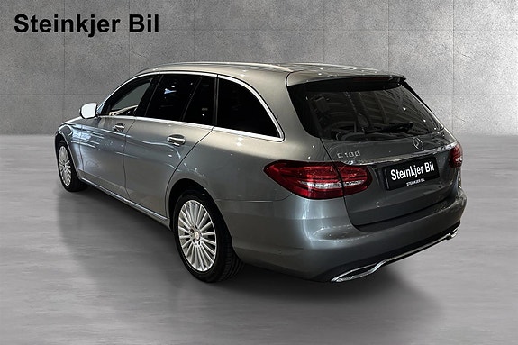 Mercedes-Benz C180 2 of 15