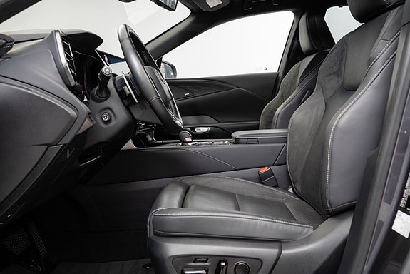 Lexus RX450h 15 of 30
