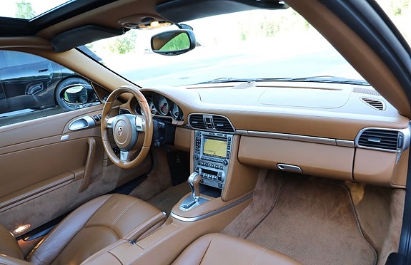 Porsche 911 13 of 23