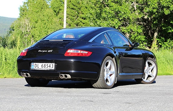 Porsche 911 22 of 23