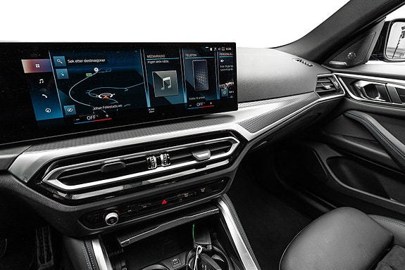 BMW i4 11 of 30