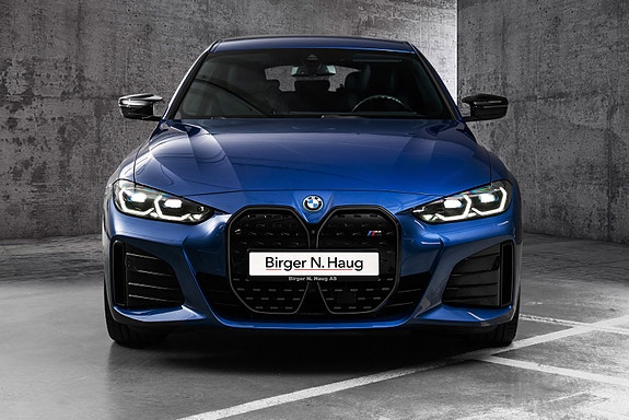 BMW i4 4 of 30